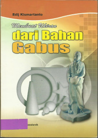 Image of Membuat ukiran dari bahan gabus